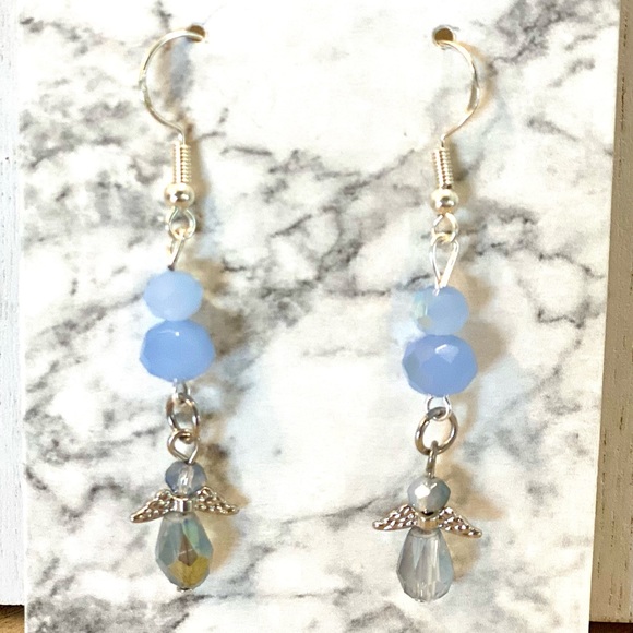 102. Beachy Angel earrings - Picture 4 of 5